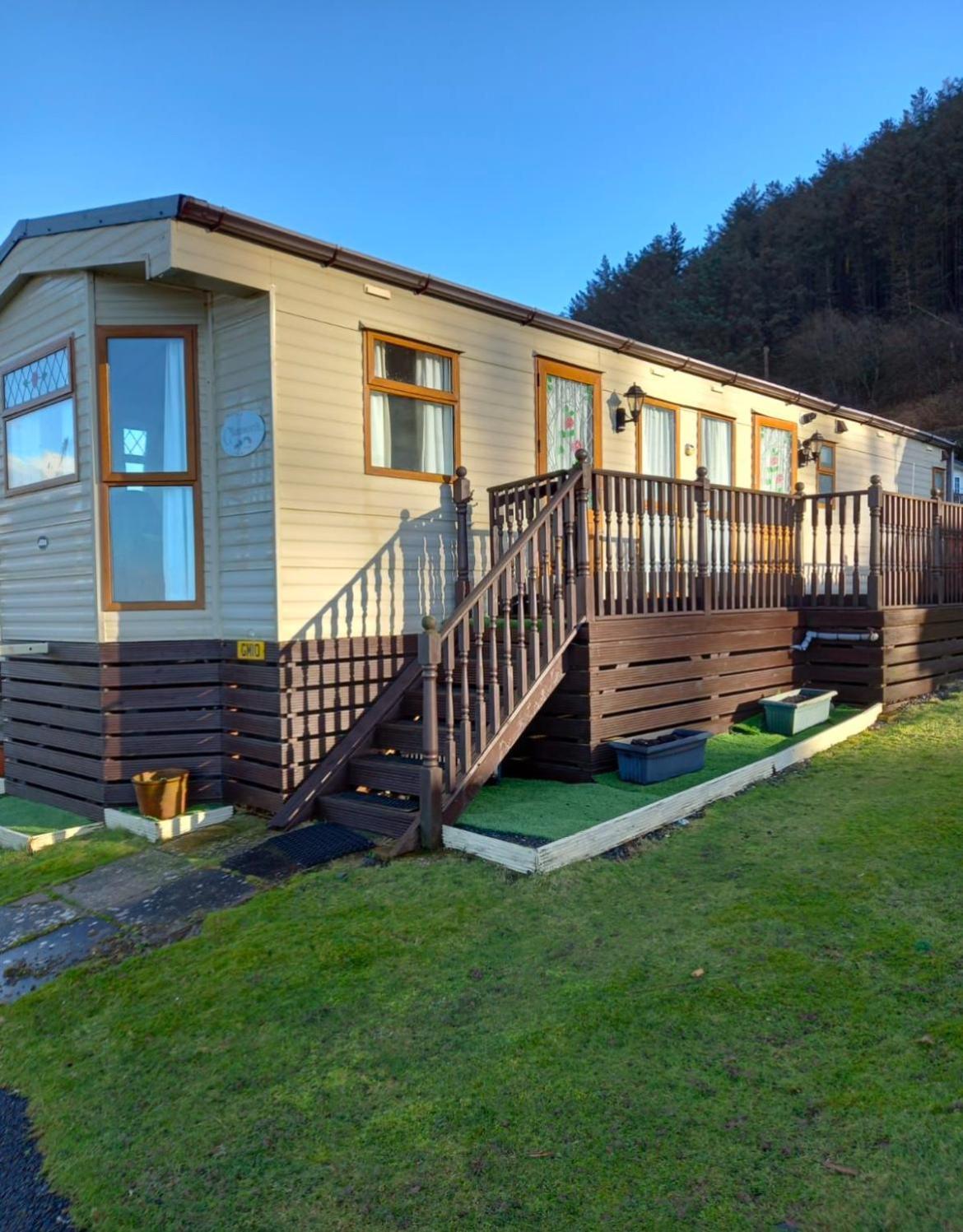Spacious Luxury Escape With Sea Views And Pet Friendly At Clarach Bay Aberystwyth Exterior foto
