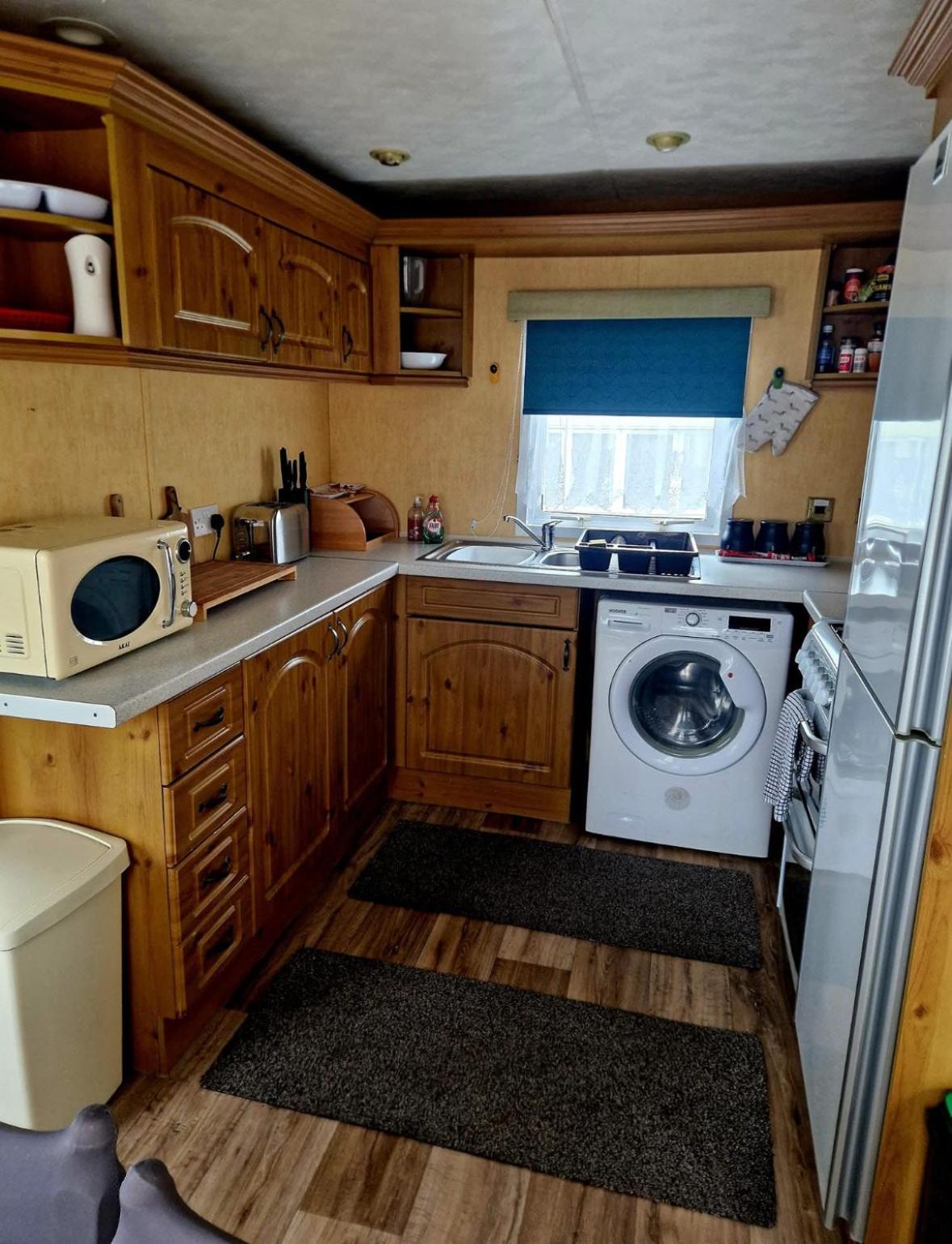 Spacious Luxury Escape With Sea Views And Pet Friendly At Clarach Bay Aberystwyth Exterior foto